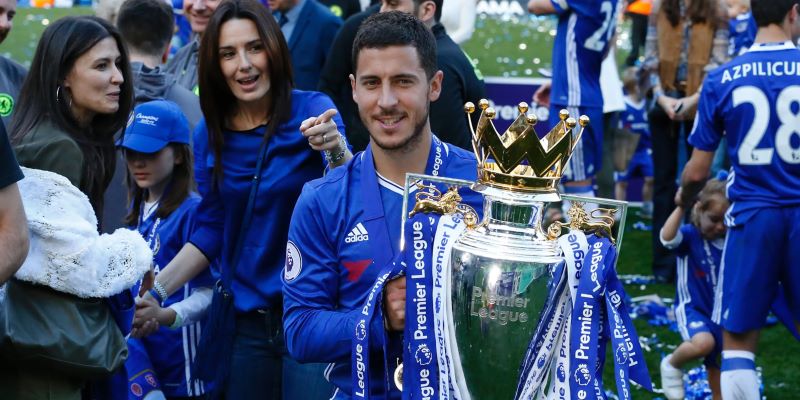 Câu hỏi Hazard đã giành được bao nhiêu UCL bỗng được quan tâm